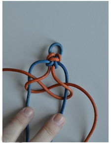 手绳编织制作两股编织绳编织双色宽型时尚手绳图解编织教程